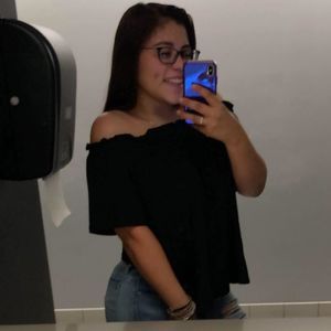 Meet your Posher, Veronica